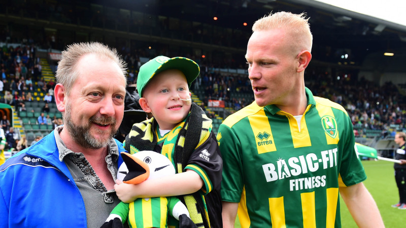 Tom Beugelsdijk Maatschappelijk Speler Eredivisie