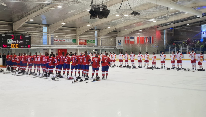 dames ijshockey u18