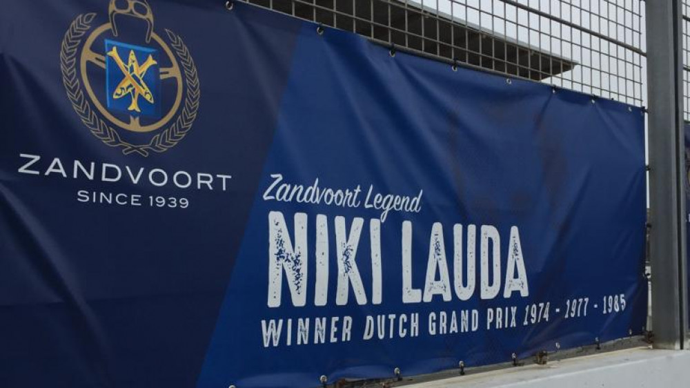 Niki Lauda Zandvoort banner Foto: Lars Schotanus