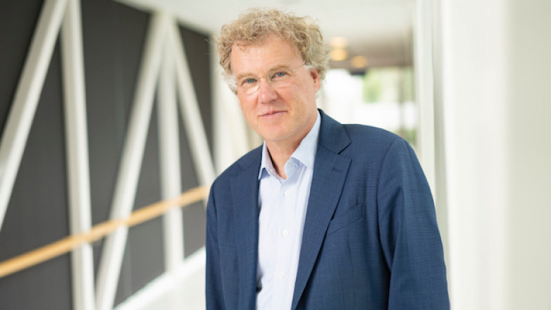 Prof. Leonard van den Berg