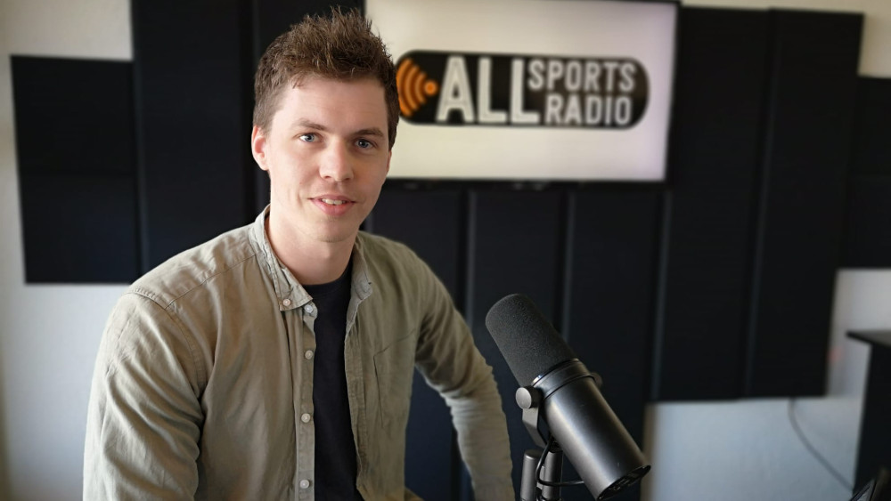 Tymen Schavemaker in de studio