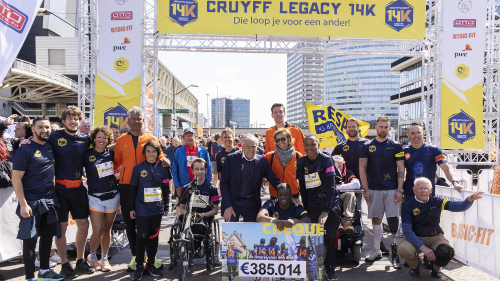 Start Cruyff Legacy 14K 2022