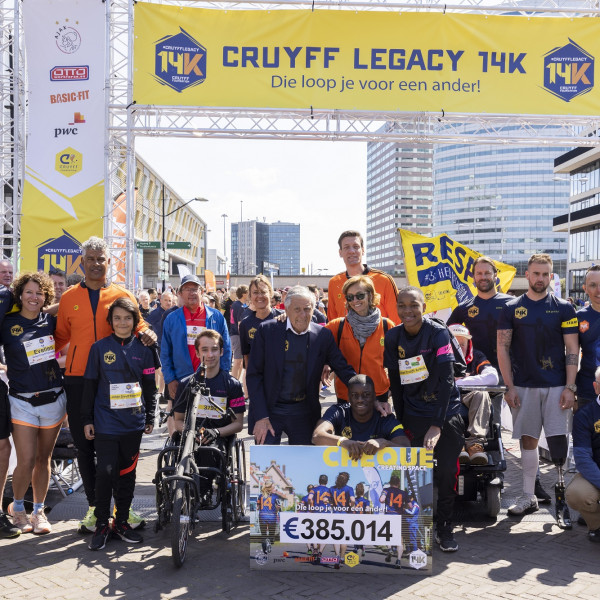 Start Cruyff Legacy 14K 2022
