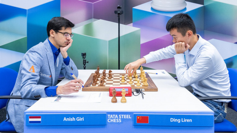 Anish Giri vs Ding Liren Tata Steel Chess 2023 Foto: Jurriaan Hoefsmit