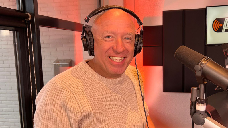 Tom Coronel in de studio