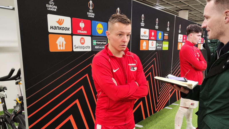 Jordy Clasie na afloop van AZ - AS Roma