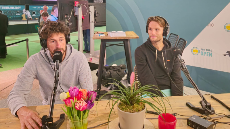 030225 ABN AMRO Open Robin Haase en Sem Verbeek in de studio