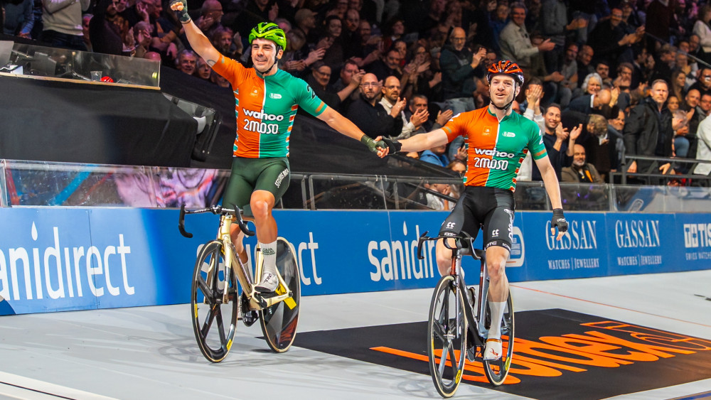 De Yoeri's in actie op dag drie van de WielerZesdaagse Rotterdam Foto: Stephan Tellier