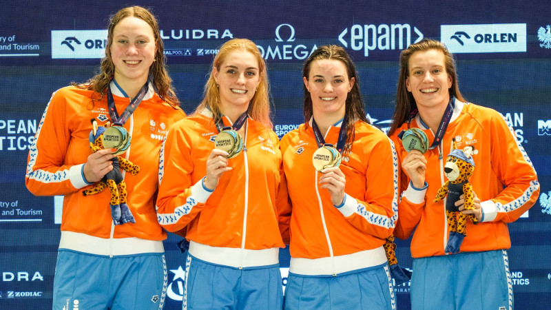 Dames estafette goud EK Kortebaan Foto: Aleksandra Szmigiel