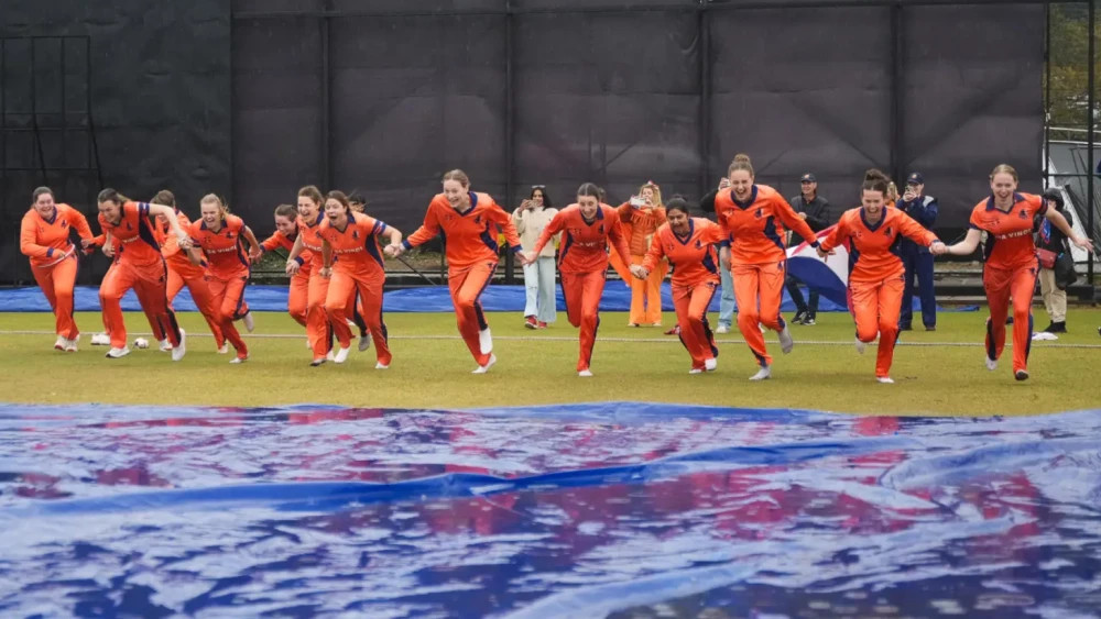 TeamNL Cricketdames na plaatsing WK Foto: KNCB