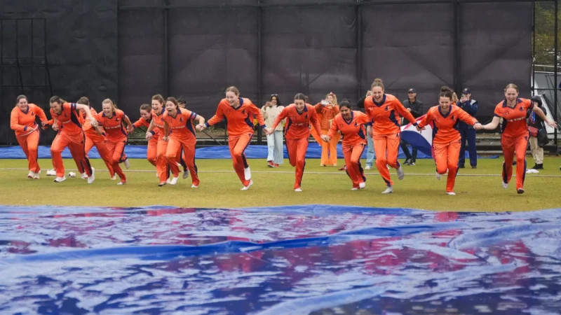 TeamNL Cricketdames na plaatsing WK Foto: KNCB