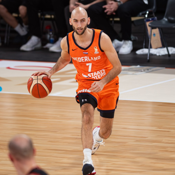 Marijn Ververs in actie voor Nederland Foto: Robert Verboon / Basketball.nl