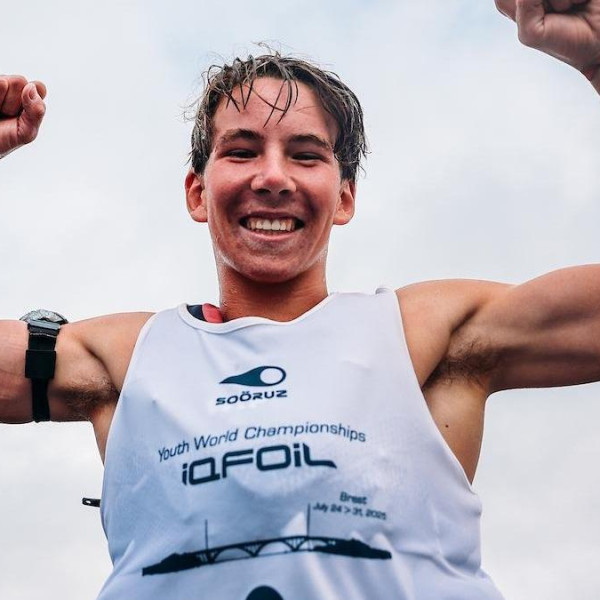 Merlijn Boswijk na wereldtitel U17 iQFOiL Foto: Sailing Energy