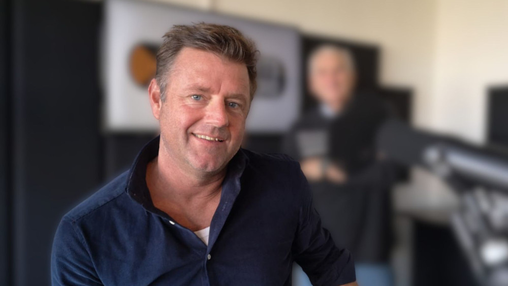 Marc Lammers en Mario van der Ende achtergrond vervaagd