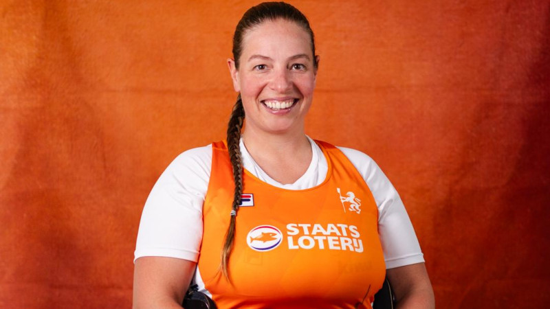 Eva Mol roeien